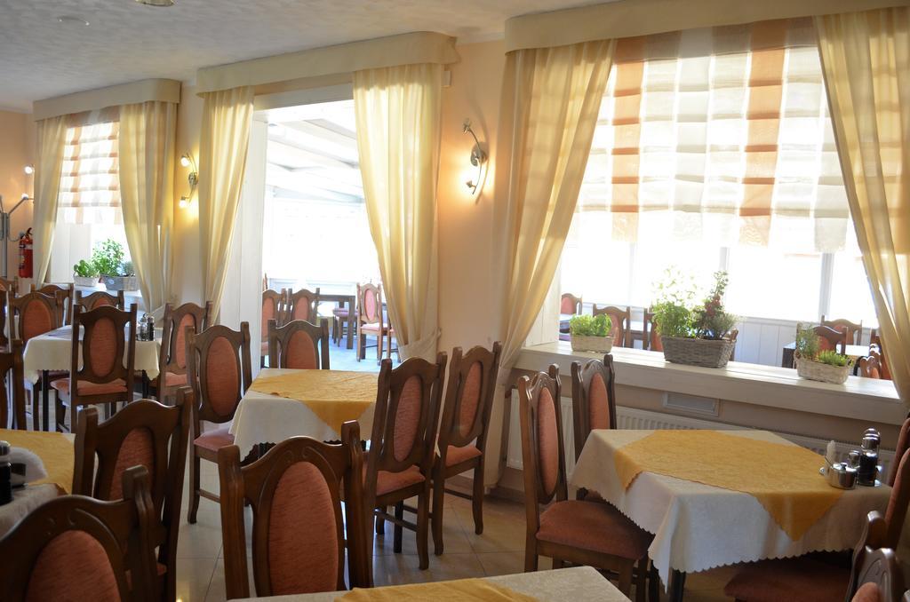 Ow Wiktoria Villa Rogowo  Exterior foto
